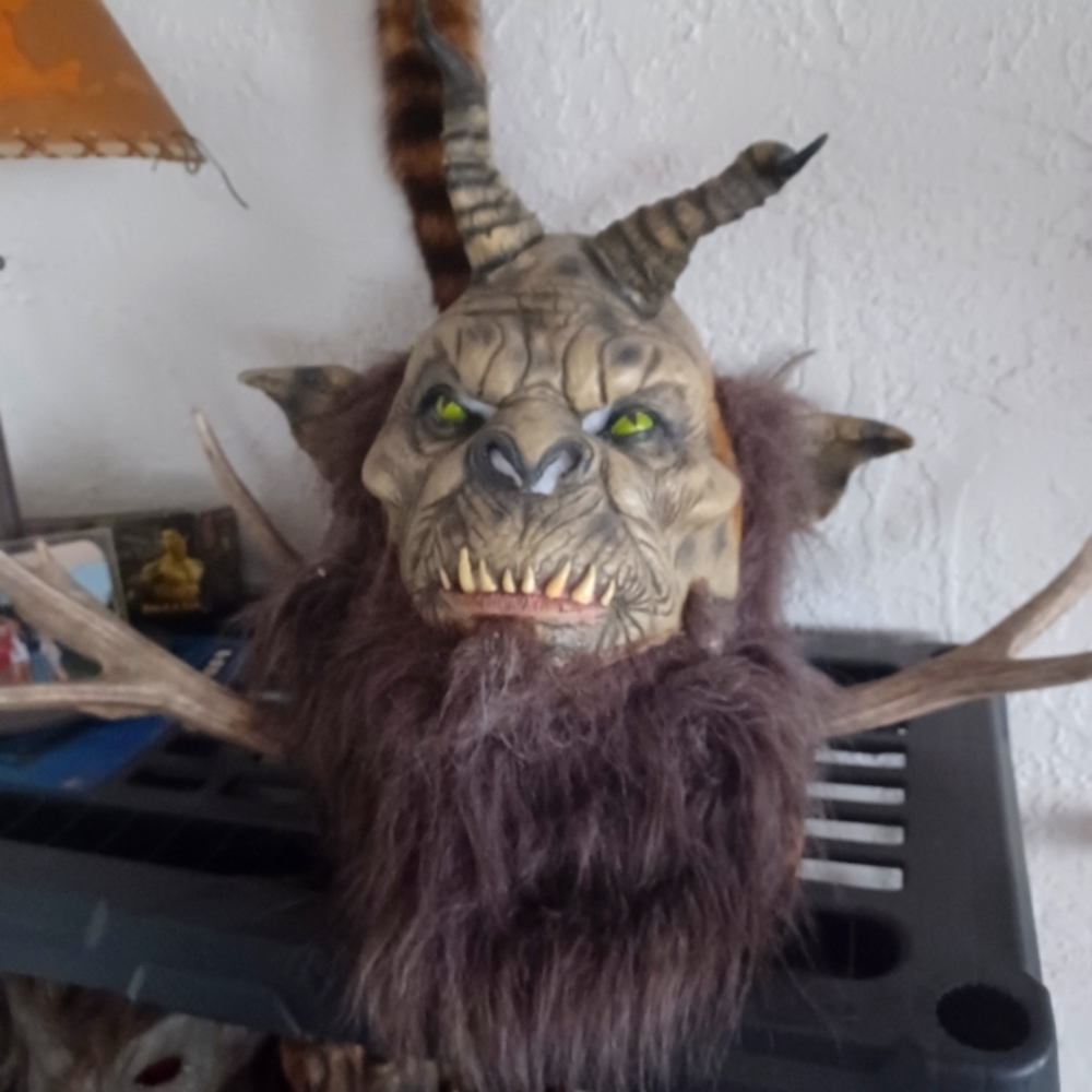 Large Halloween mask from 1989